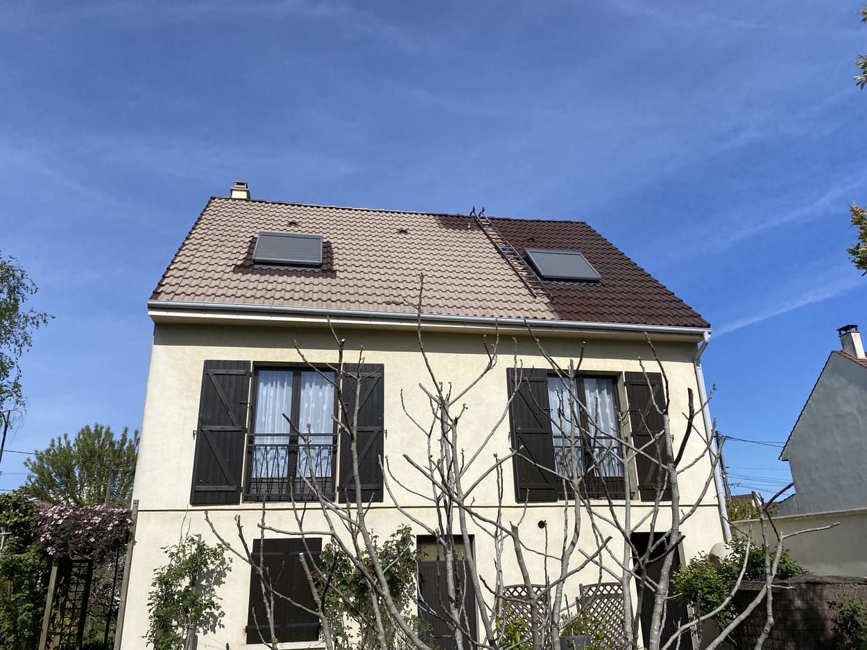 Peinture toiture hydrofuge coloré couvreur Cambrai