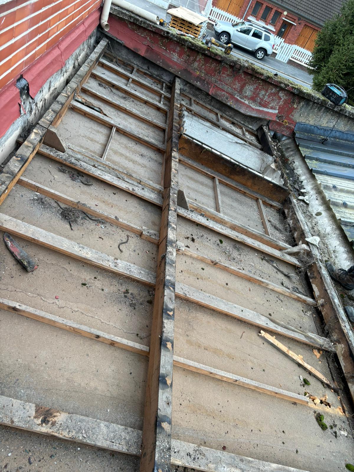 remplacement de toiture ancienne avec du bac acier à Cambrai